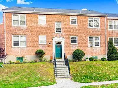 260 Church St #4B4 White Plains, NY 10603