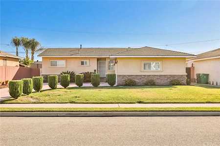 5562 Alfred Avenue Westminster, CA 92683