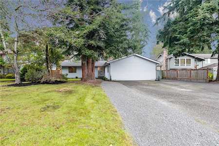 9002 NE 195th St Bothell, WA 98011