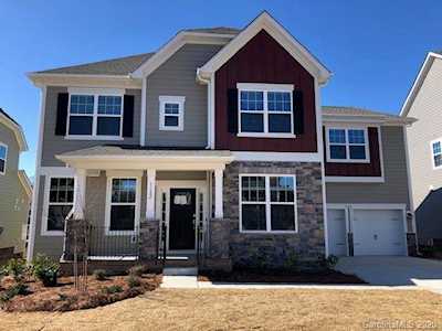 1122 Claires Creek Ln Davidson, NC 28036