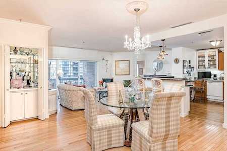 1265 Beacon St #802 Brookline, MA 02446
