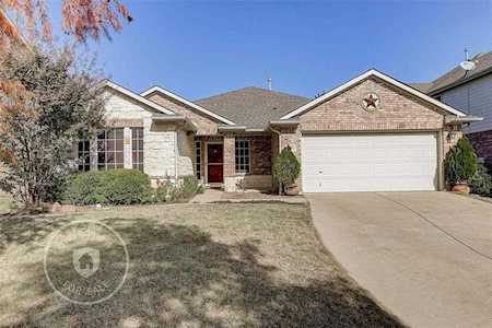 4853 Grinstein Drive Fort Worth, TX 76244
