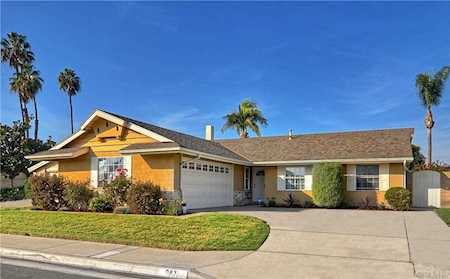 9871 Spinnaker Drive Huntington Beach, CA 92646