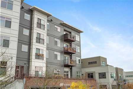 3333 N Wallingford Ave #206 Seattle, WA 98103