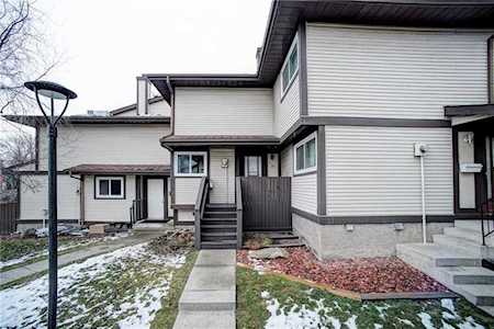 115 Bergen Road NW #35 Calgary, AB T3K 1P2
