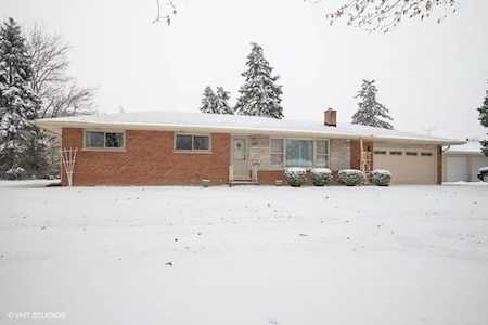 457 Sandy Ln Des Plaines, IL 60016
