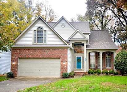 5805 Swanston Dr Charlotte, NC 28269