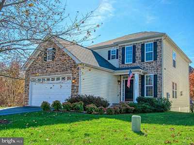 41999 Zircon Dr Aldie, VA 20105