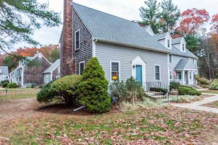 198 Twin Lakes Dr #198 Halifax, MA 02338