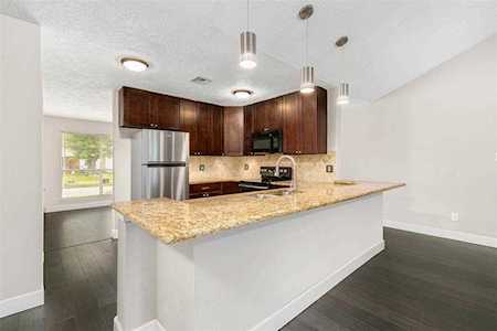 2426 Farriers Bend Dr Friendswood, TX 77546