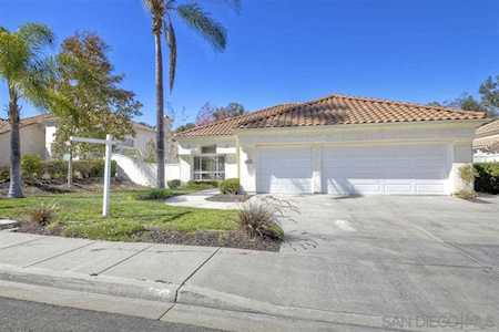 4904 Bella Collina St Oceanside, CA 92056