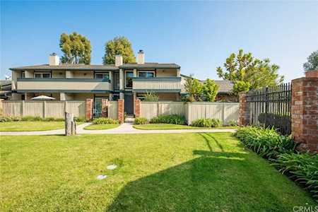 16565 Sell Circle #16 Huntington Beach, CA 92649