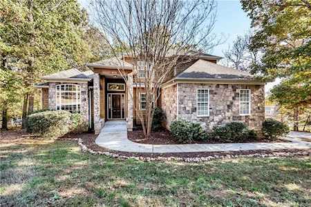 8820 Crosstimbers Dr Charlotte, NC 28215