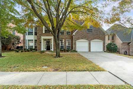 2525 Waltham Drive Grapevine, TX 76051