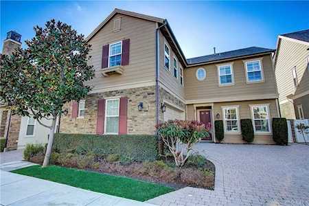 17301 Wareham Lane Huntington Beach, CA 92649