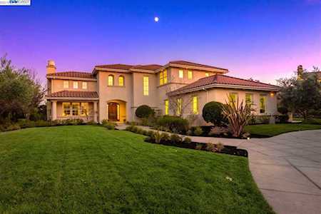 4256 Brindisi Pl Pleasanton, CA 94566