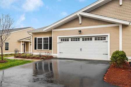 74 Rogerson Xing #74 Uxbridge, MA 01569