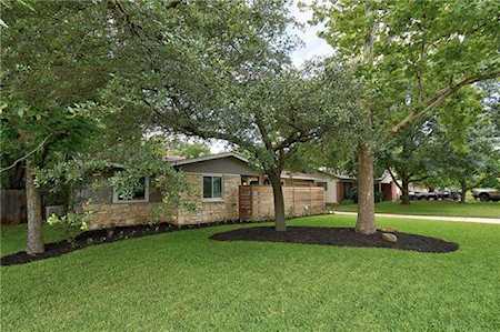 8102 Briarwood Ln Austin, TX 78757