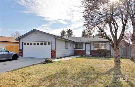 705 W Hanover Ct Meridian, ID 83642
