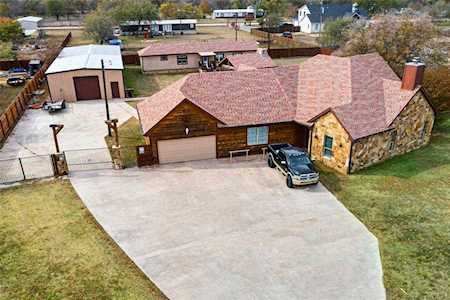 18072 Cindys Lane Justin, TX 76247