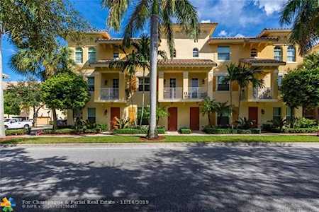 1475 Via De Pepi Boynton Beach, FL 33426