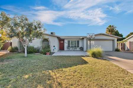 1307 W Ellis Street Mesa, AZ 85201