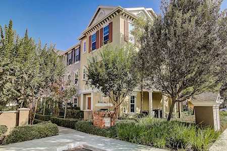 15218 Fairfax Way Tustin, CA 92782