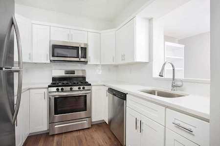 26 School St #210 Hull, MA 02045