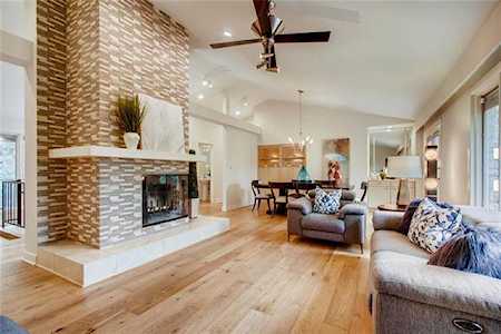 817 Electra Lakeway, TX 78734