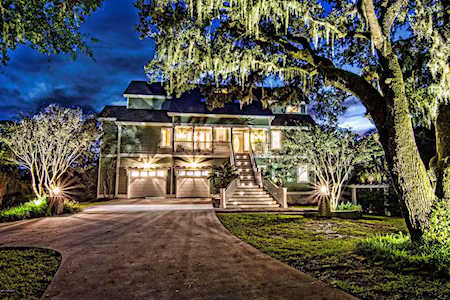 222 Sea Gull Lane Wilmington, NC 28409