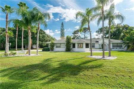 1884 Whispering Pines Circle Englewood, FL 34223