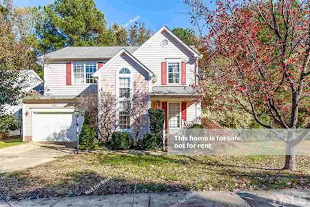 201 Stone Hedge Court Holly Springs, NC 27540