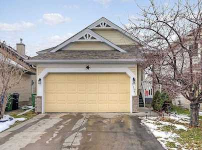 147 Coverton Heights NE Calgary, AB T3K 5B2