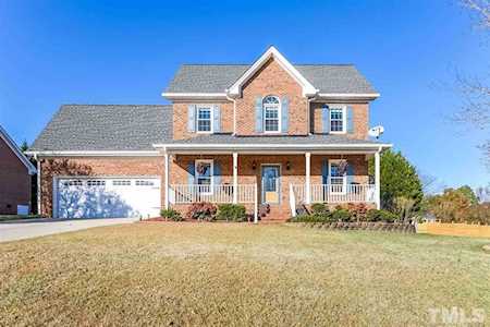 503 Oldwyck Drive Fuquay Varina, NC 27526