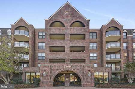 2100 Lee Hwy #333 Arlington, VA 22201