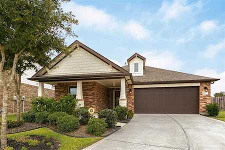 8247 Lockridge Terrace Ln Cypress, TX 77433