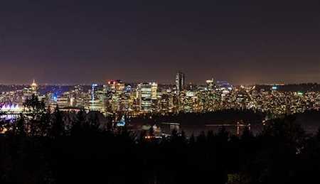 660 King Georges Way West Vancouver, BC V7S 1S3