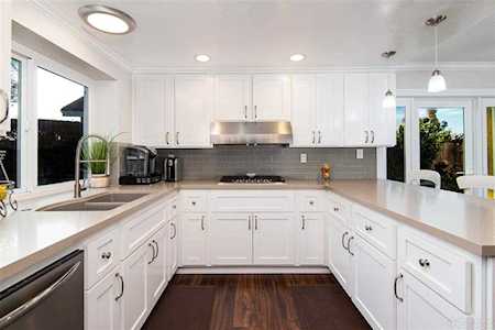 1765 Avenida La Posta Encinitas, CA 92024