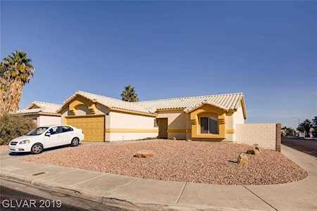 5004 Crystal Breeze Ln North Las Vegas, NV 89031