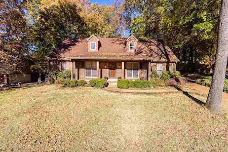 2538 Friars Pl Memphis, TN 38016