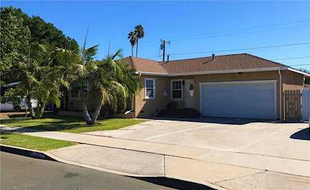 230 E Susanne Street Anaheim, CA 92805
