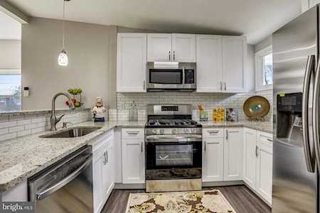 1068 Ruatan St Silver Spring, MD 20903