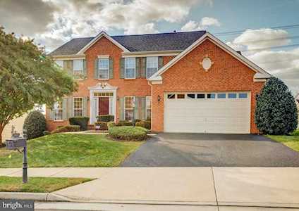 16487 Boatswain Circle Woodbridge, VA 22191