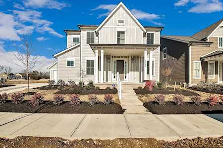 2209 Red Oak Street Lewis Center, OH 43035