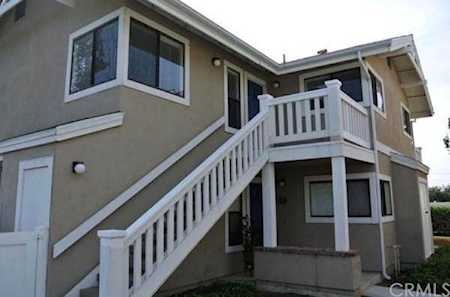289 Tarocco Irvine, CA 92618