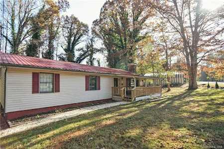 27 Sleepy Gap Rd Arden, NC 28704