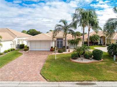 7149 S Lake Drive Englewood, FL 34224