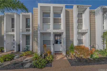 4073 Aladdin Drive Huntington Beach, CA 92649