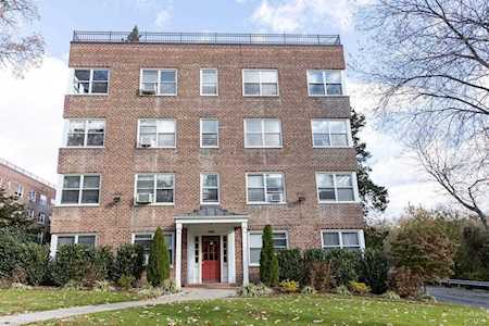 793 Palmer Rd #4E Yonkers, NY 10708