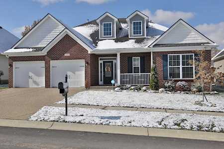 8802 Talon Ridge Dr Louisville, KY 40229